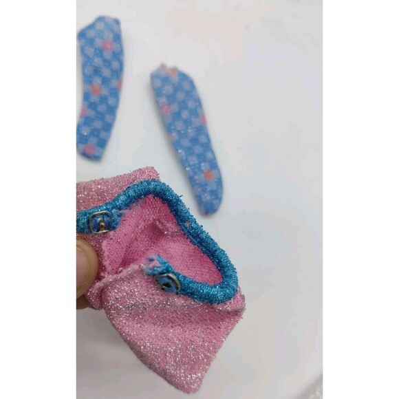 Vintage 1986 Mattel Funtime Barbie Pink Sparkle Outfit Top Shorts Socks + Shirt - Picture 5 of 6